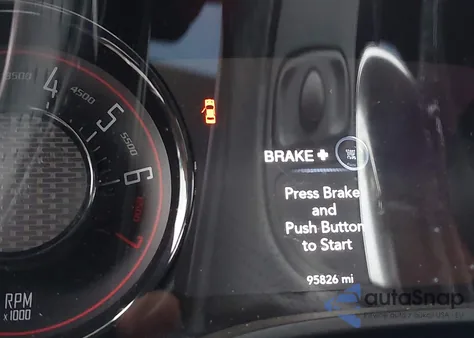 2019 Dodge Challenger Gt z USA, uszkodzony, nr VIN 2C3CDZJG1KH737308